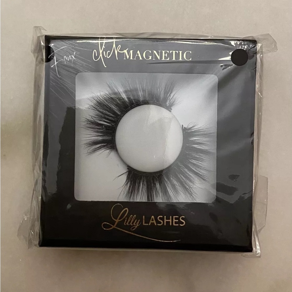Lilly Lashes Faux Click Magnetic Lashes- Miami Black NIB🖤